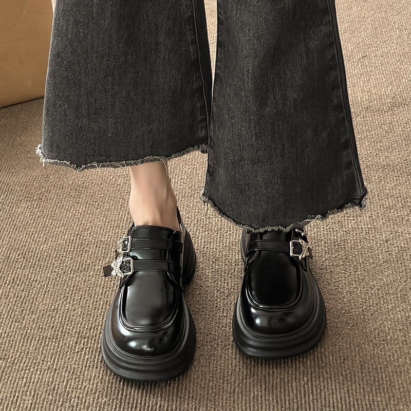 Japanese leather shoes for women in summer British style retro black thick soles casual and versatile