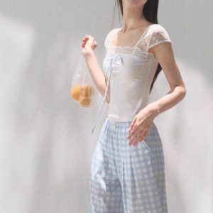 * Cotton lace spliced bow design cool and skin-friendly simple short-sleeved shirt top